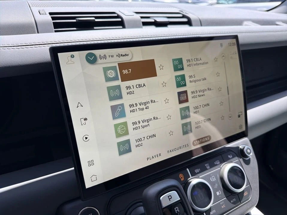 2026 Land Rover Defender L663 - Image 10 of 19