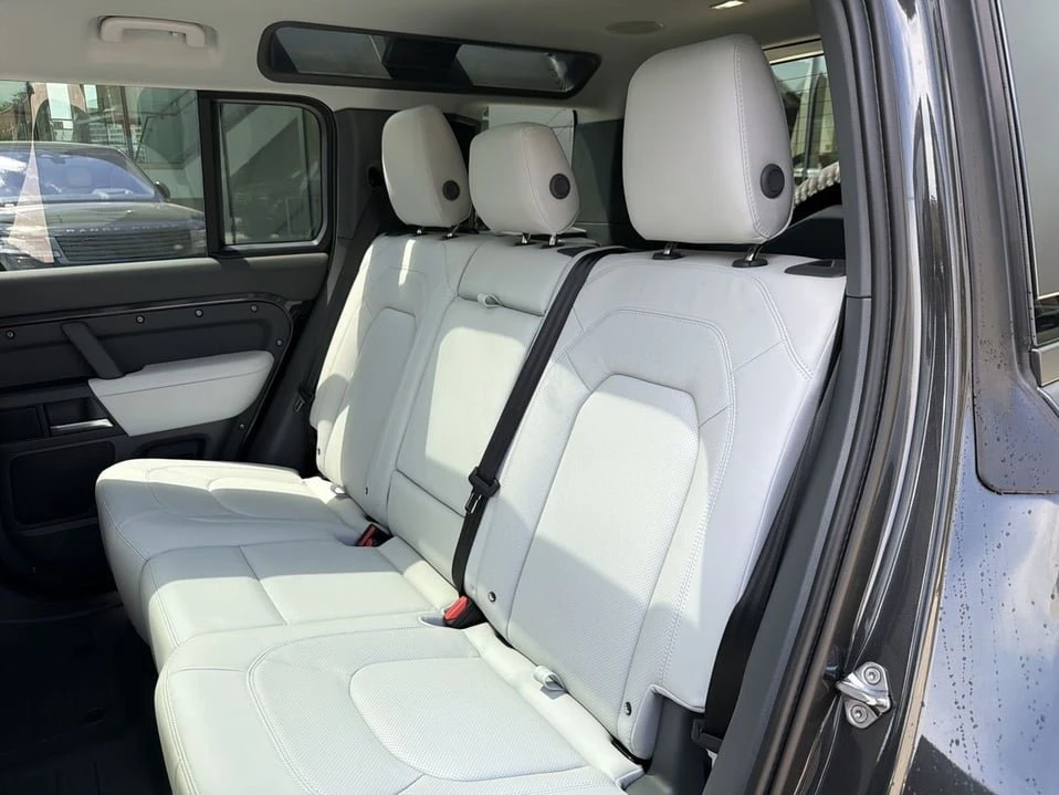 2026 Land Rover Defender L663 - Image 18 of 19