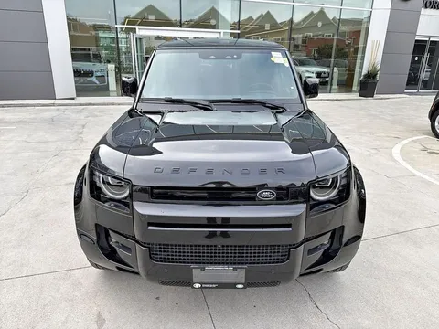 2026 Land Rover Defender 110 P400 X-Dynamic SE