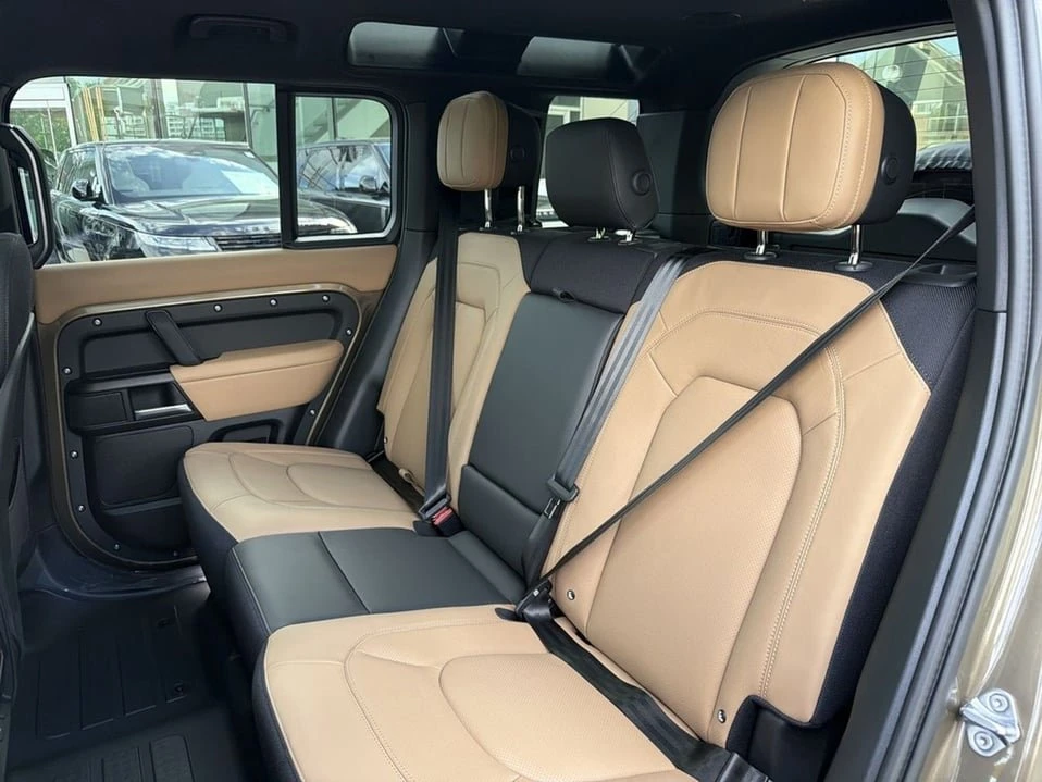 2026 Land Rover Defender L663 - Image 18 of 20