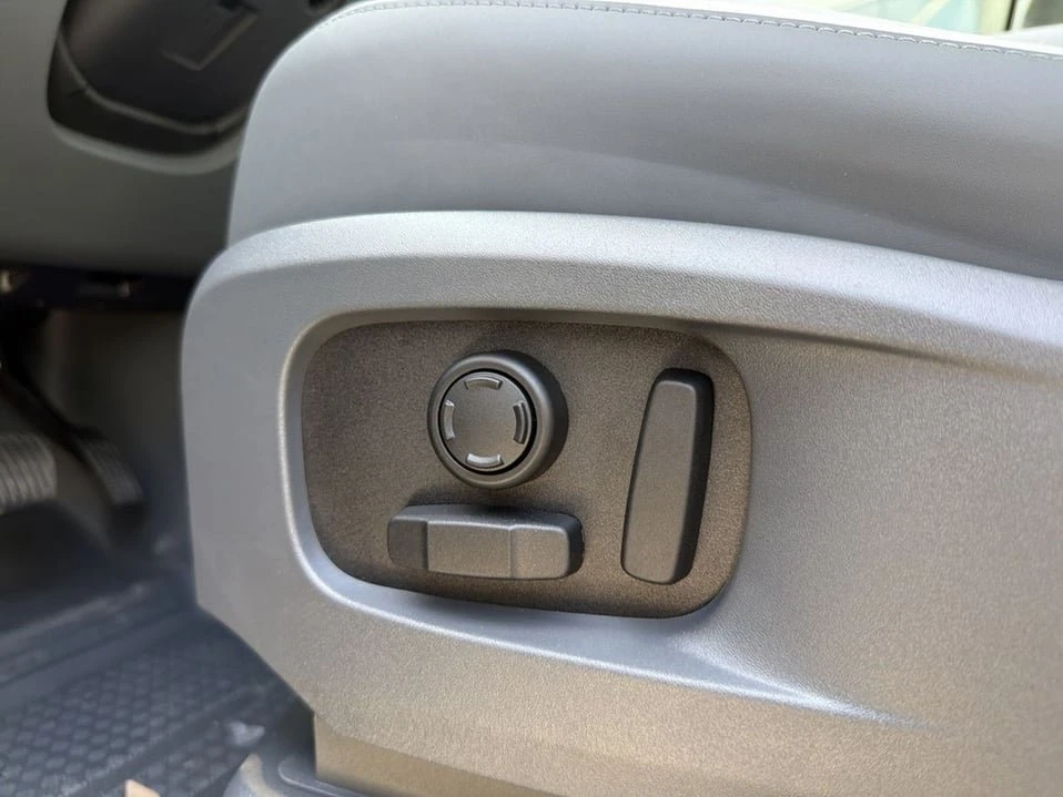 2026 Land Rover Defender L663 - Image 7 of 20
