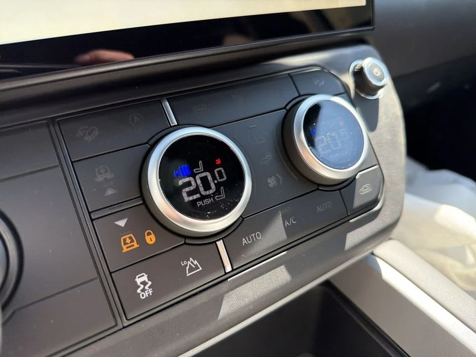 2026 Land Rover Defender L663 - Image 14 of 20