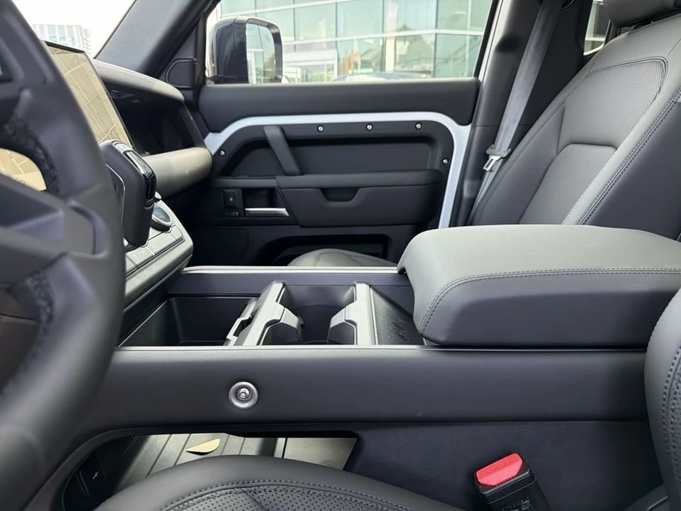 2026 Land Rover Defender L663 - Image 16 of 20