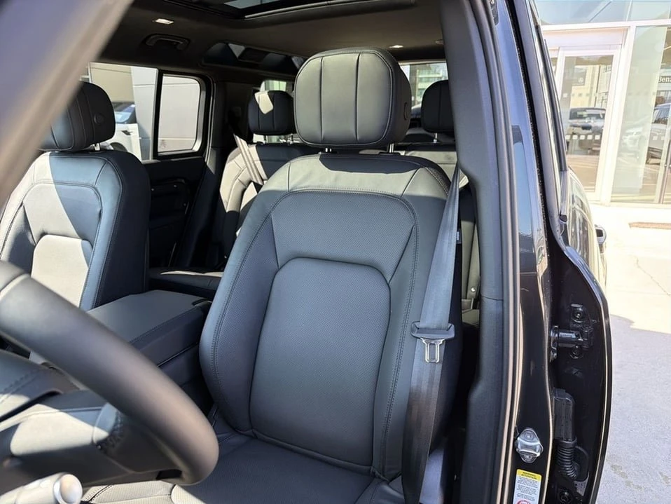 2026 Land Rover Defender L663 - Image 6 of 20