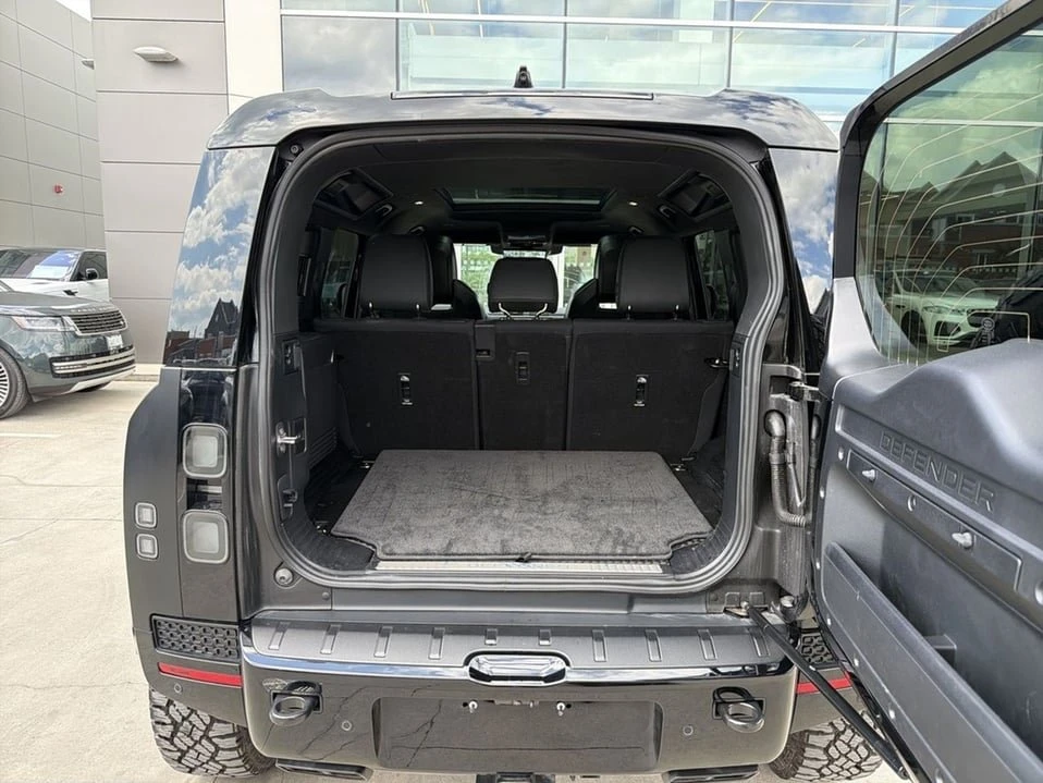 2026 Land Rover Defender L663 - Image 19 of 20