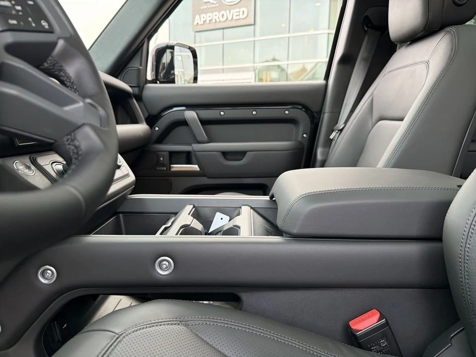 2026 Land Rover Defender L663 - Image 16 of 20