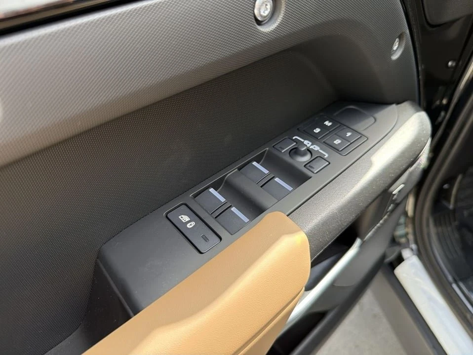 2026 Land Rover Defender L663 - Image 8 of 20