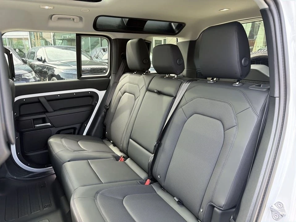 2026 Land Rover Defender L663 - Image 18 of 20