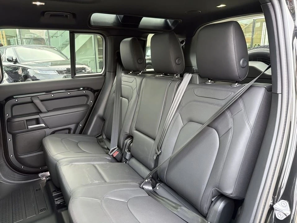 2026 Land Rover Defender L663 - Image 18 of 20