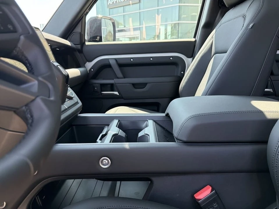 2026 Land Rover Defender L663 - Image 16 of 20