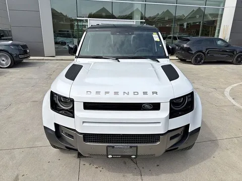 2026 Land Rover Defender 110 P300 S