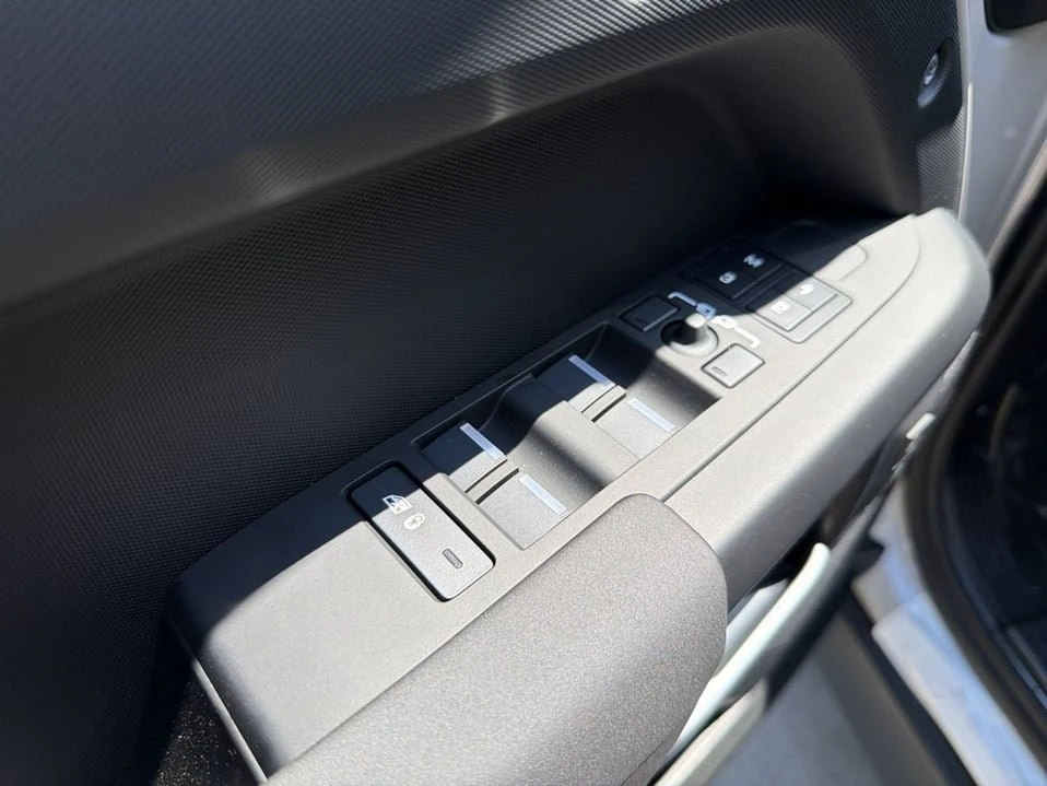 2026 Land Rover Defender L663 - Image 8 of 20