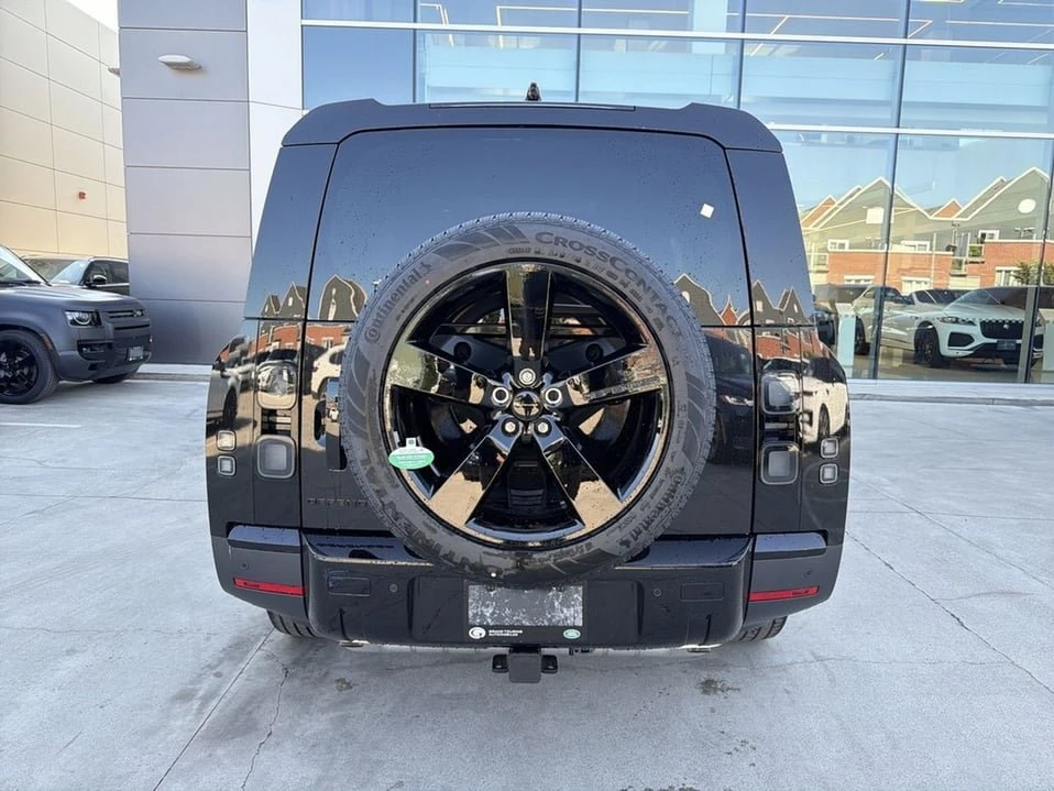 2026 Land Rover Defender L663 - Image 2 of 20