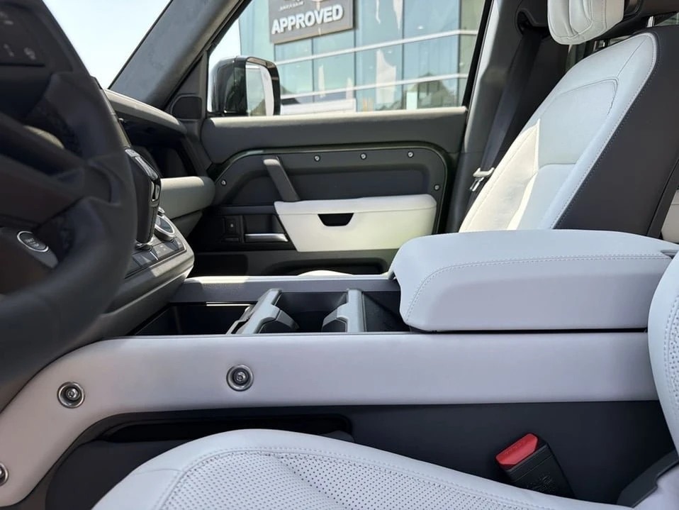 2026 Land Rover Defender L663 - Image 15 of 19