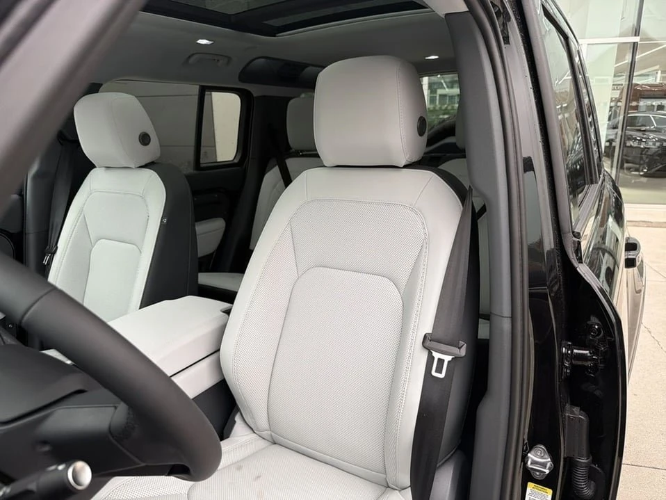 2026 Land Rover Defender L663 - Image 6 of 20