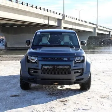2026 Land Rover Defender Octa