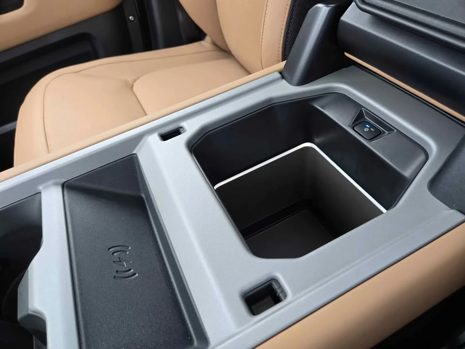 2026 Land Rover Defender L663 - Image 20 of 20