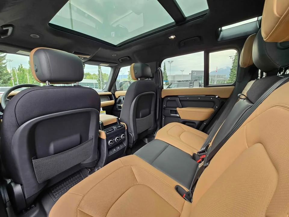 2026 Land Rover Defender L663 - Image 16 of 20