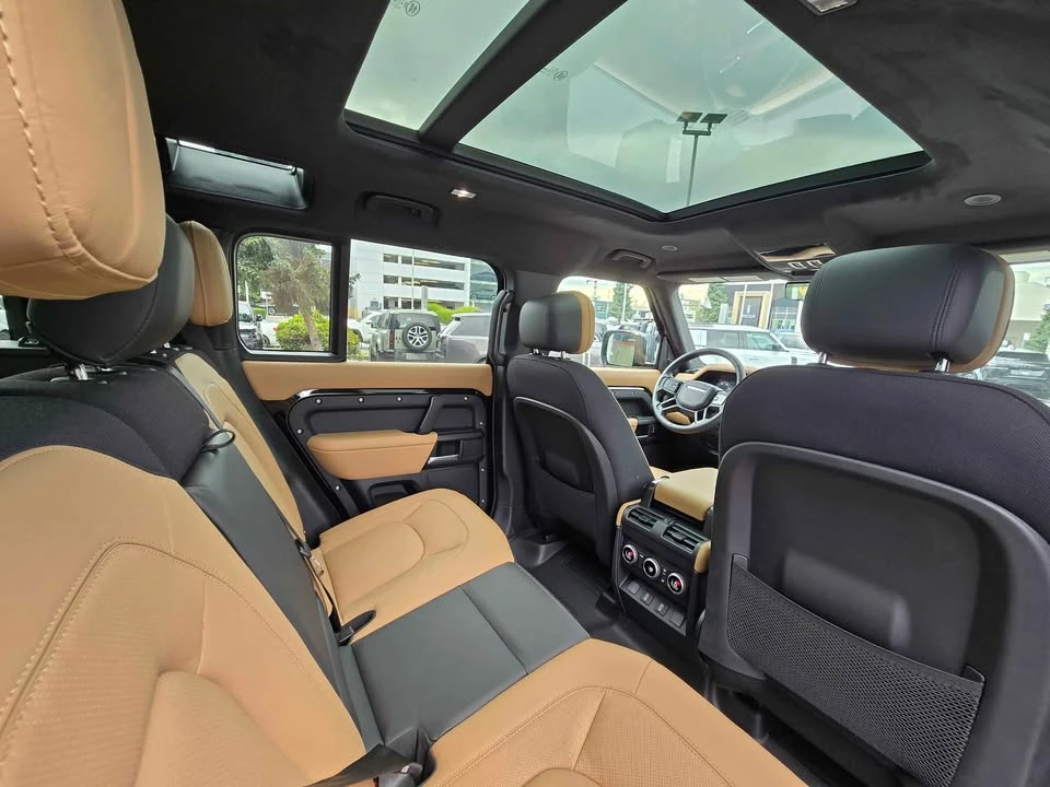 2026 Land Rover Defender L663 - Image 18 of 20