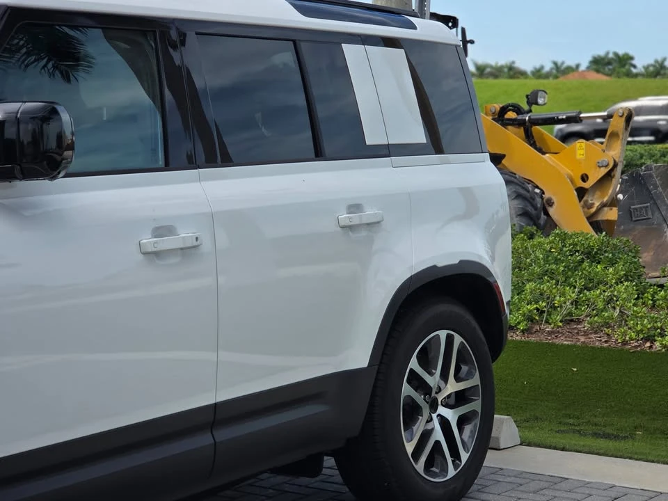 2026 Land Rover Defender L663 - Image 3 of 15