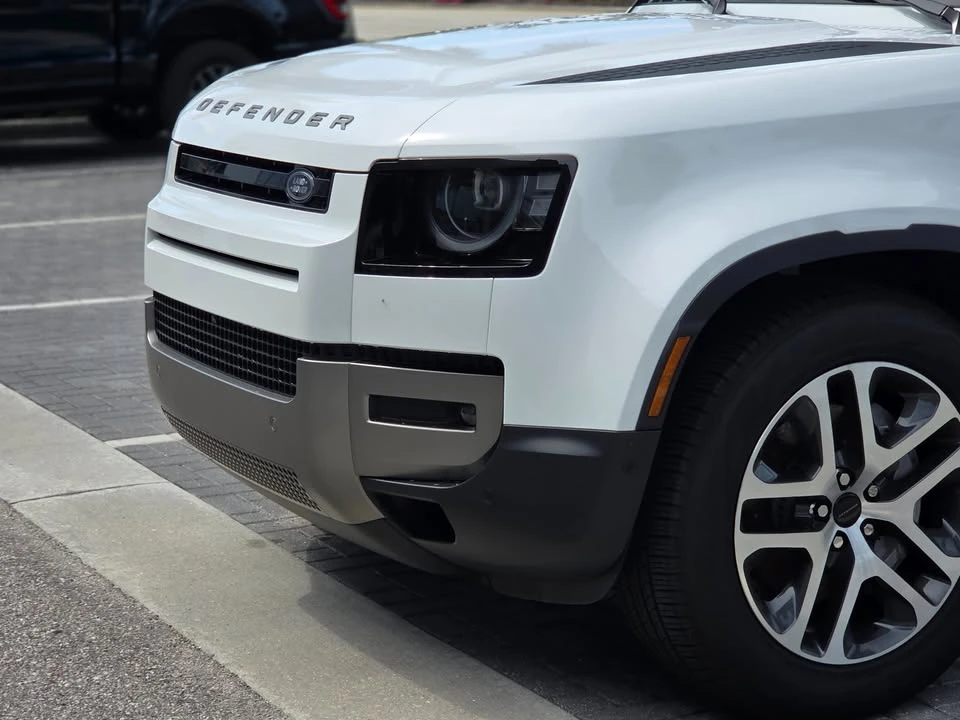 2026 Land Rover Defender L663 - Image 2 of 15