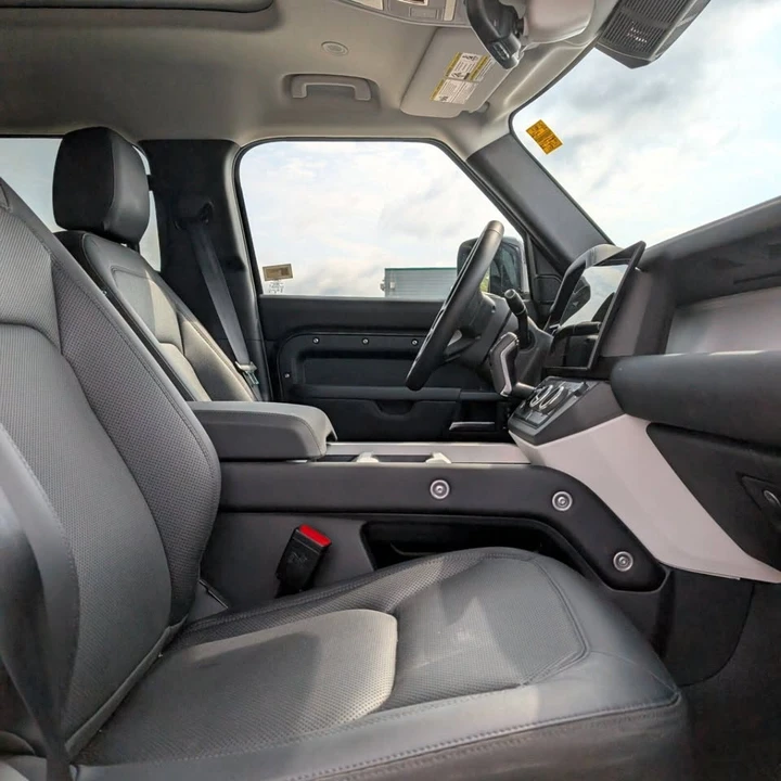 2026 Land Rover Defender L663 - Image 14 of 20
