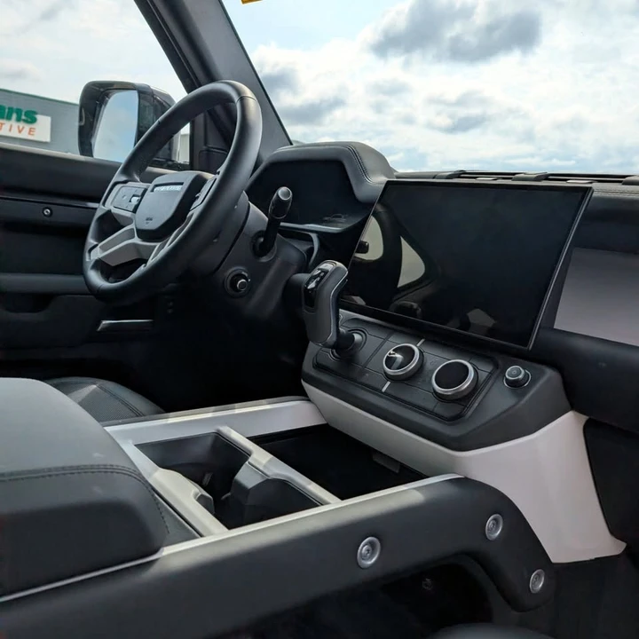 2026 Land Rover Defender L663 - Image 13 of 20