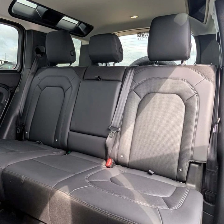 2026 Land Rover Defender L663 - Image 17 of 20
