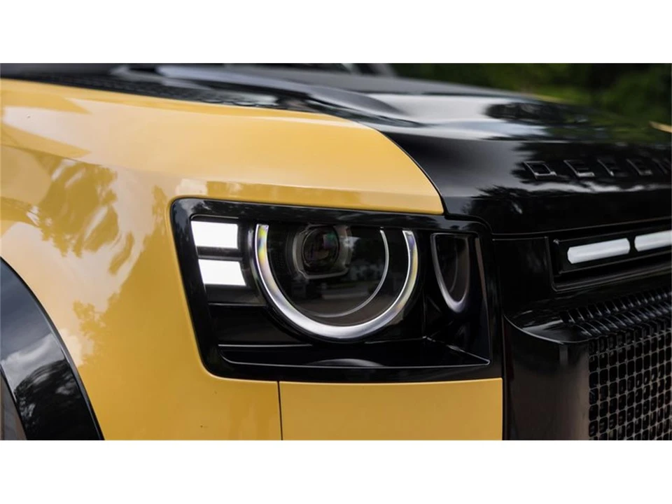 2026 Land Rover Defender L663 - Image 28 of 31