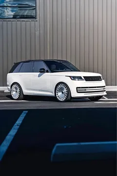 2026 Land Rover Range Rover 4.0 SE Sport Utility 4D