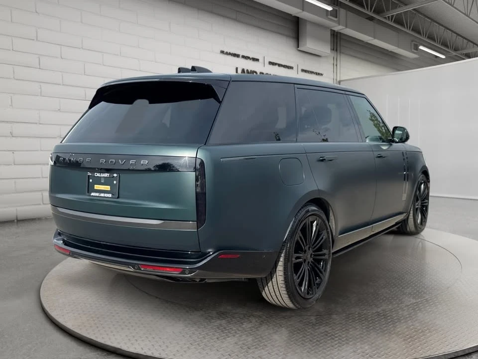 2026 Land Rover Range Rover L460 - Image 7 of 20