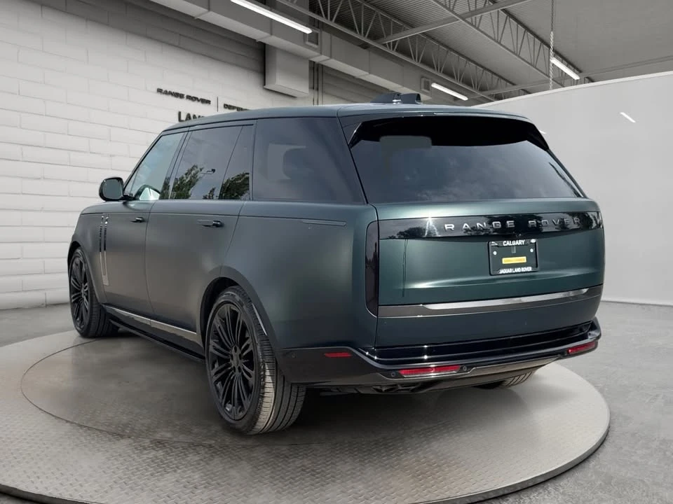 2026 Land Rover Range Rover L460 - Image 5 of 20