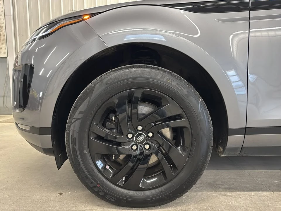 2026 Land Rover Range Rover Evoque 2nd Gen - Image 8 of 20