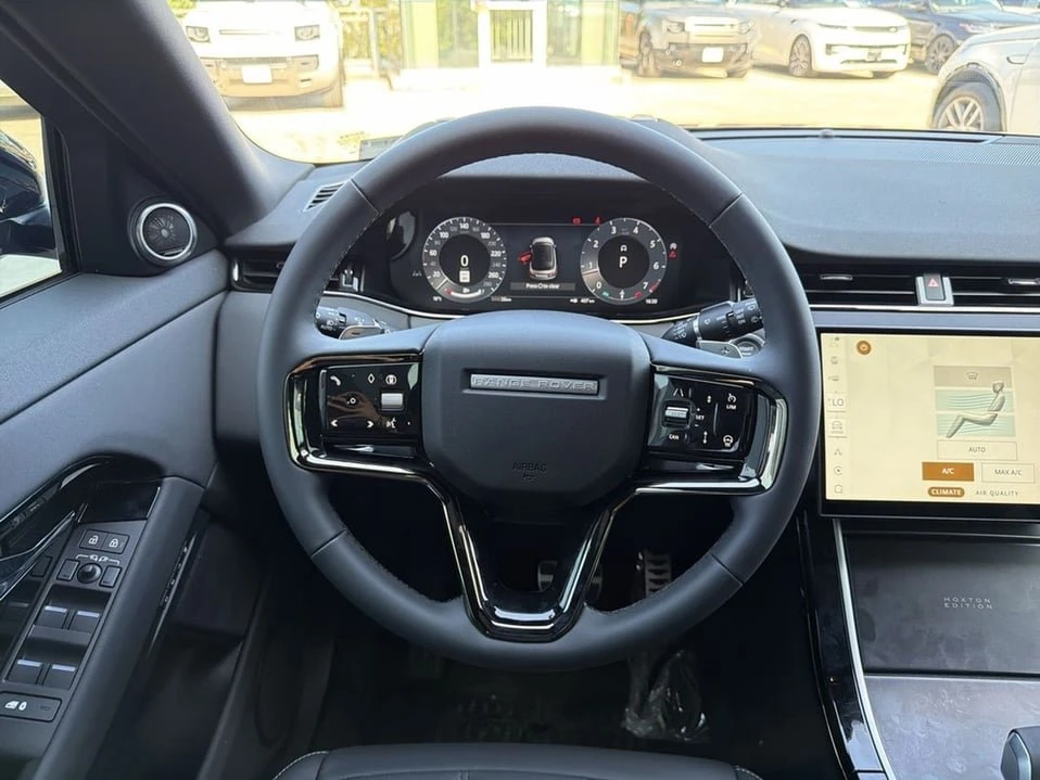 2026 Land Rover Range Rover Evoque 2nd Gen - Image 9 of 19