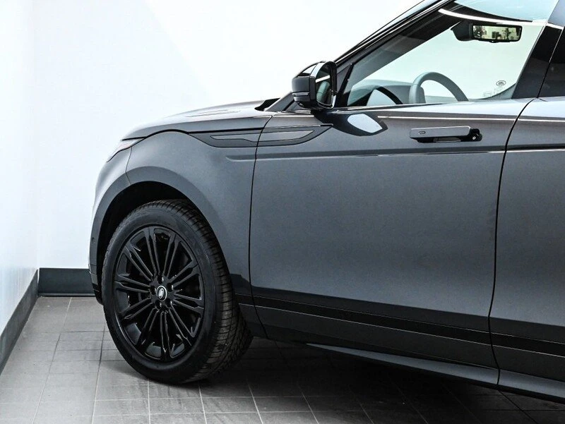 2026 Land Rover Range Rover Evoque 2nd Gen - Image 12 of 20
