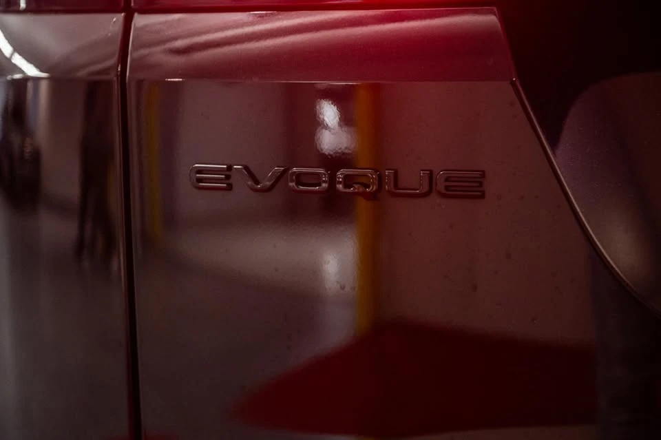 2026 Land Rover Range Rover Evoque 2nd Gen - Image 8 of 10