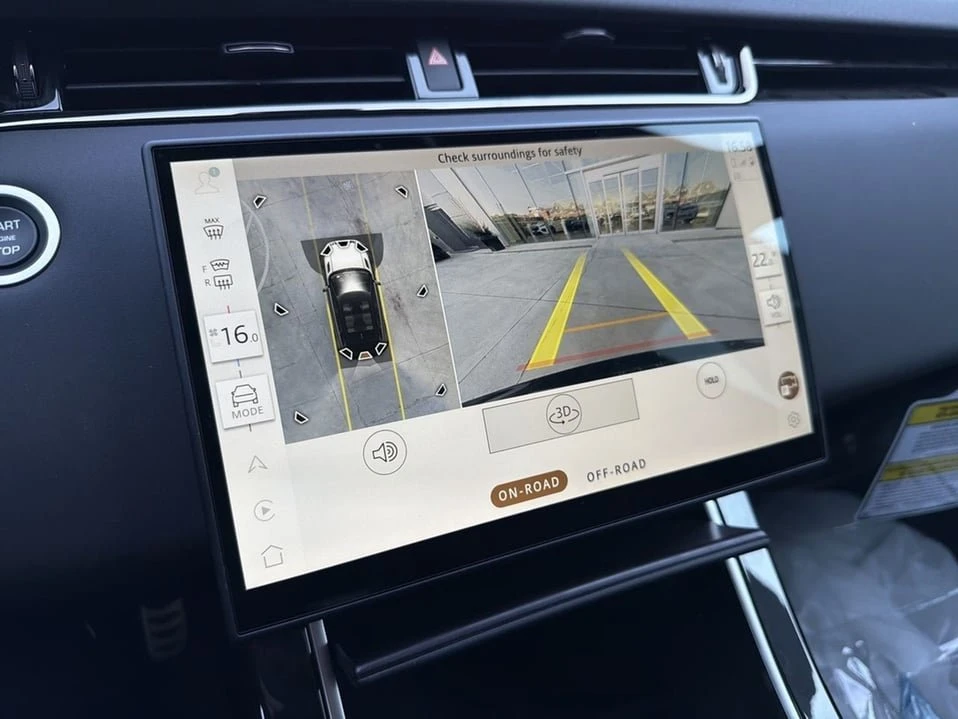 2026 Land Rover Range Rover Evoque 2nd Gen - Image 12 of 20