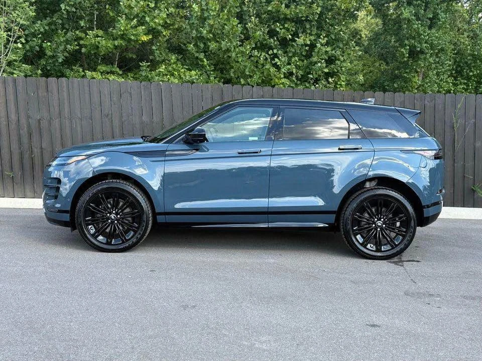 2026 Land Rover Range Rover Evoque 2nd Gen - Image 3 of 8