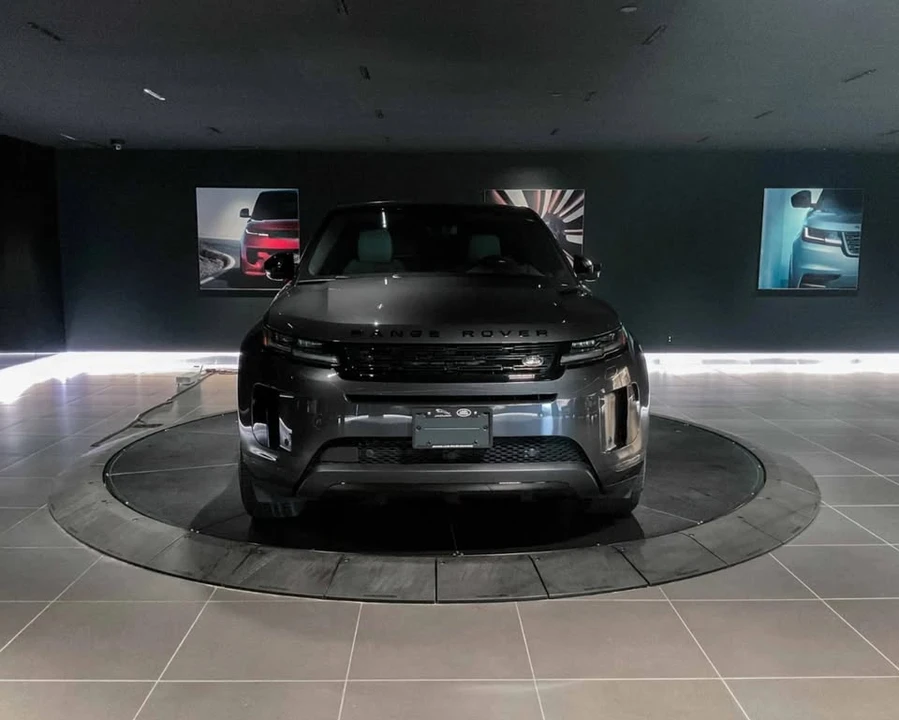 2026 Land Rover Range Rover Evoque 2nd Gen - Image 2 of 11