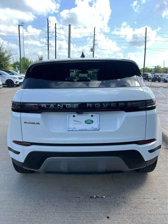 2026 Land Rover Range Rover Evoque 2nd Gen - Image 8 of 17