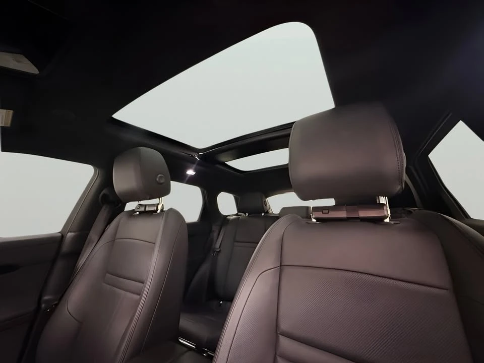 2026 Land Rover Range Rover Evoque 2nd Gen - Image 12 of 20