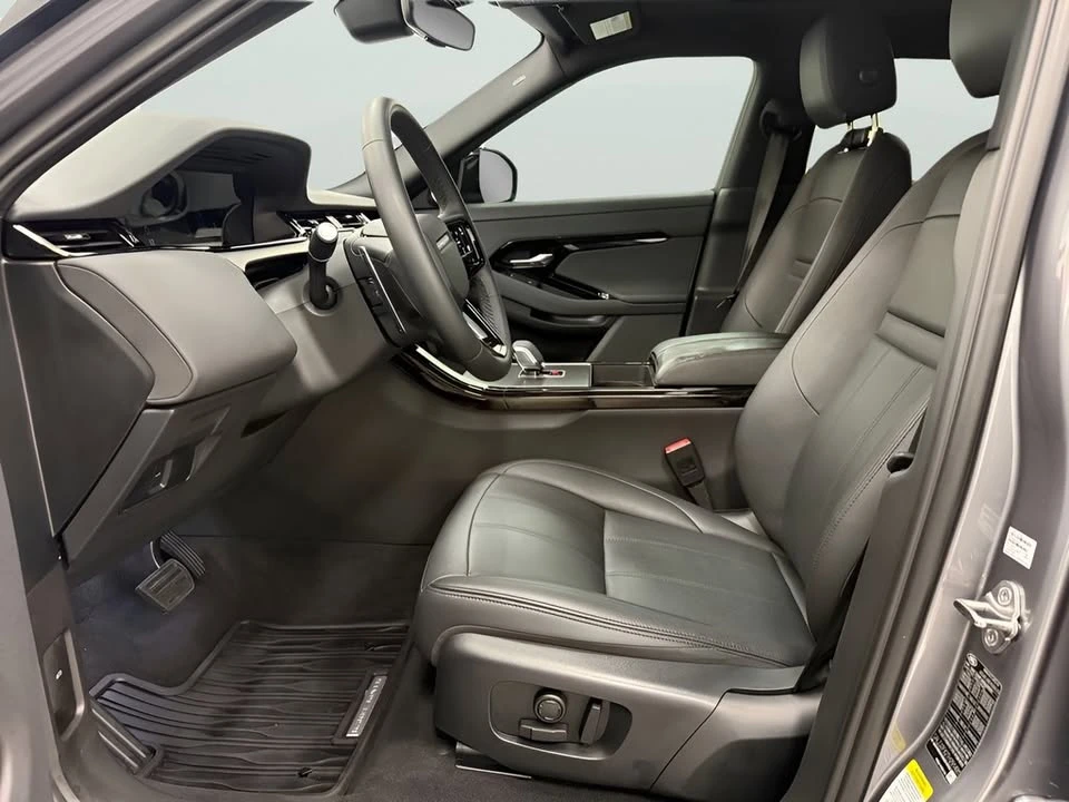 2026 Land Rover Range Rover Evoque 2nd Gen - Image 13 of 20