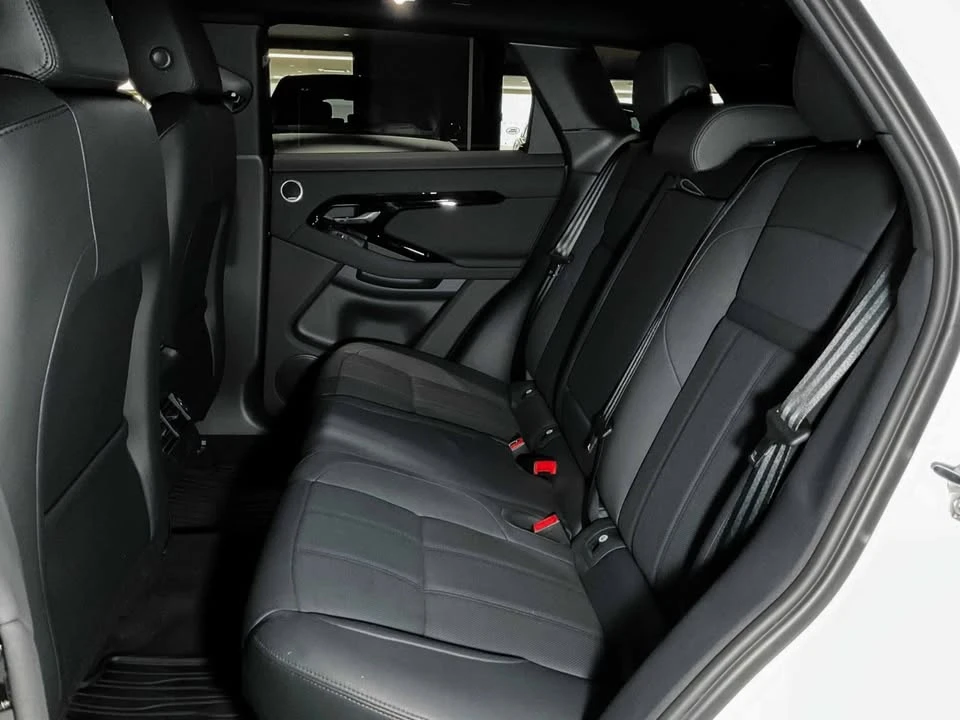 2026 Land Rover Range Rover Evoque 2nd Gen - Image 20 of 20