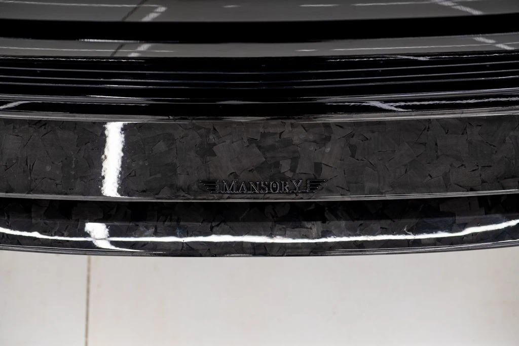 2026 Land Rover Range Rover L460 - Image 7 of 21