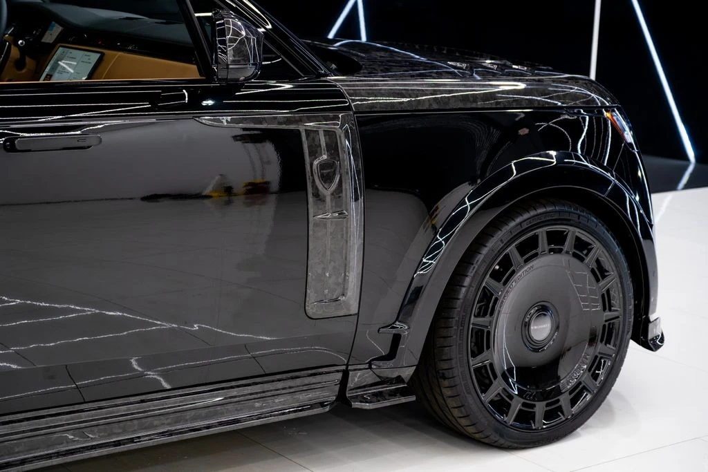 2026 Land Rover Range Rover L460 - Image 12 of 21
