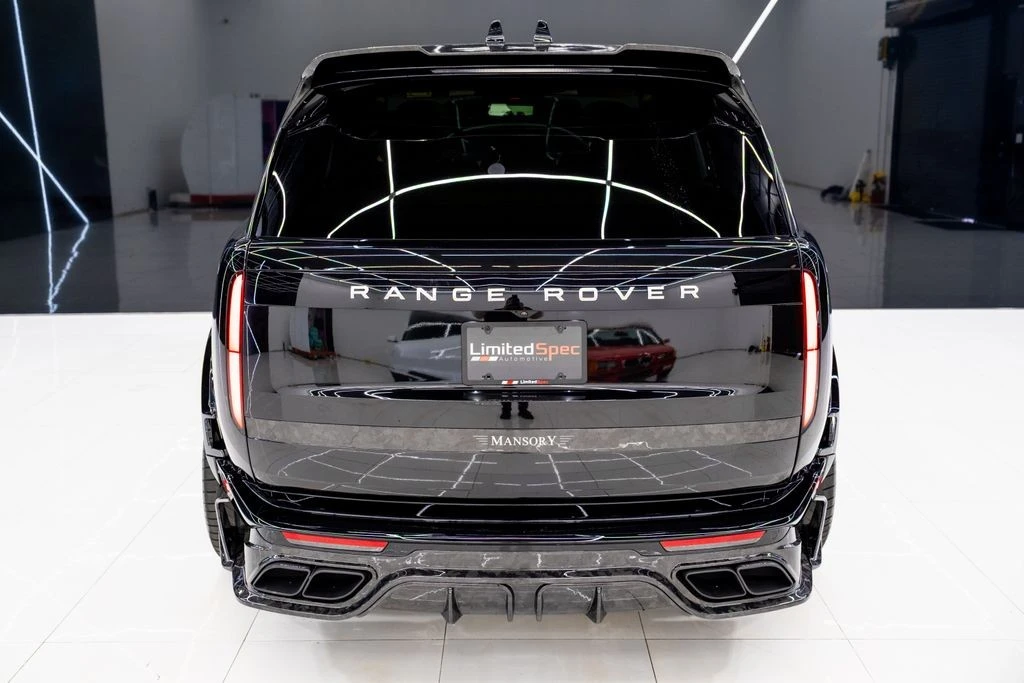 2026 Land Rover Range Rover L460 - Image 18 of 21