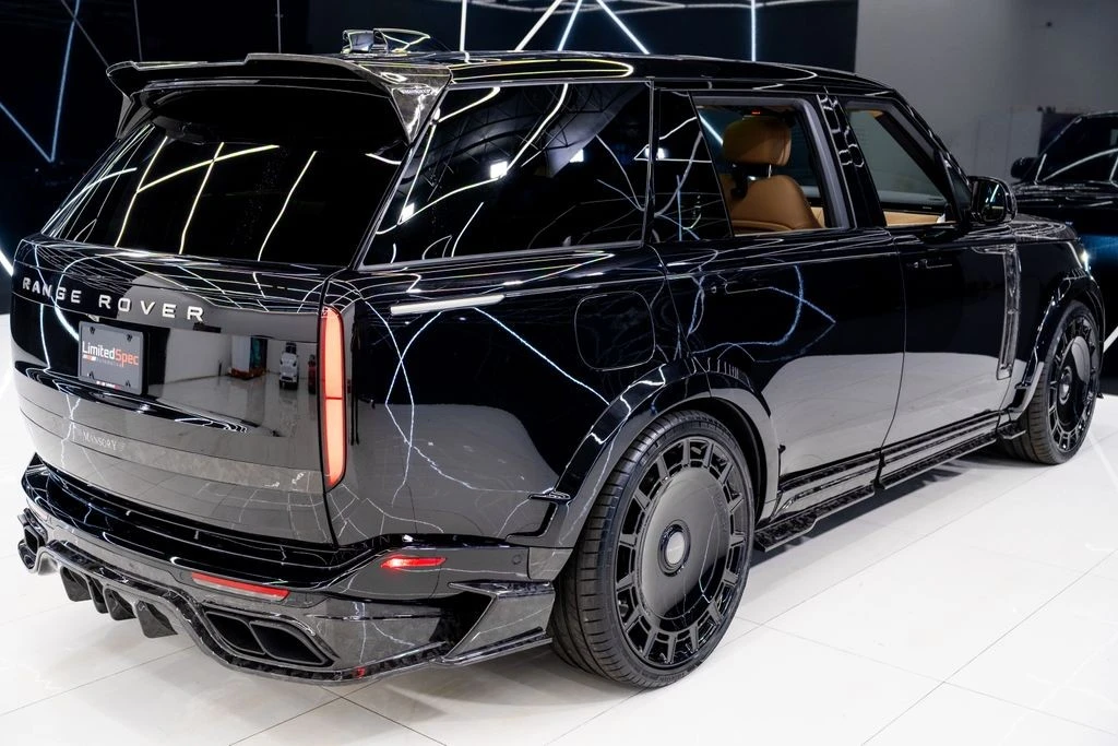 2026 Land Rover Range Rover L460 - Image 20 of 21