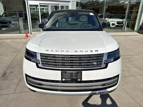 2026 Land Rover Range Rover P530 Autobiography LWB