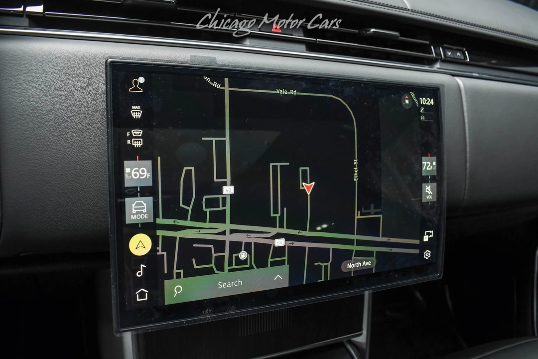 2026 Land Rover Range Rover L460 - Image 14 of 31