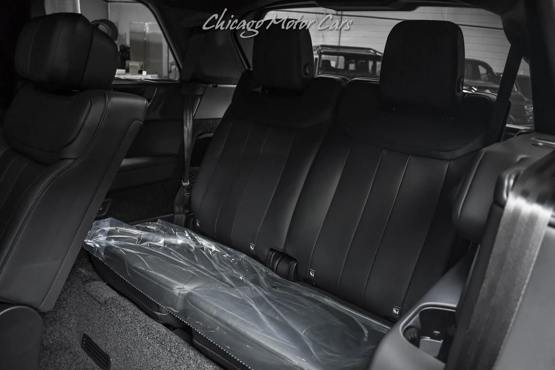 2026 Land Rover Range Rover L460 - Image 31 of 31